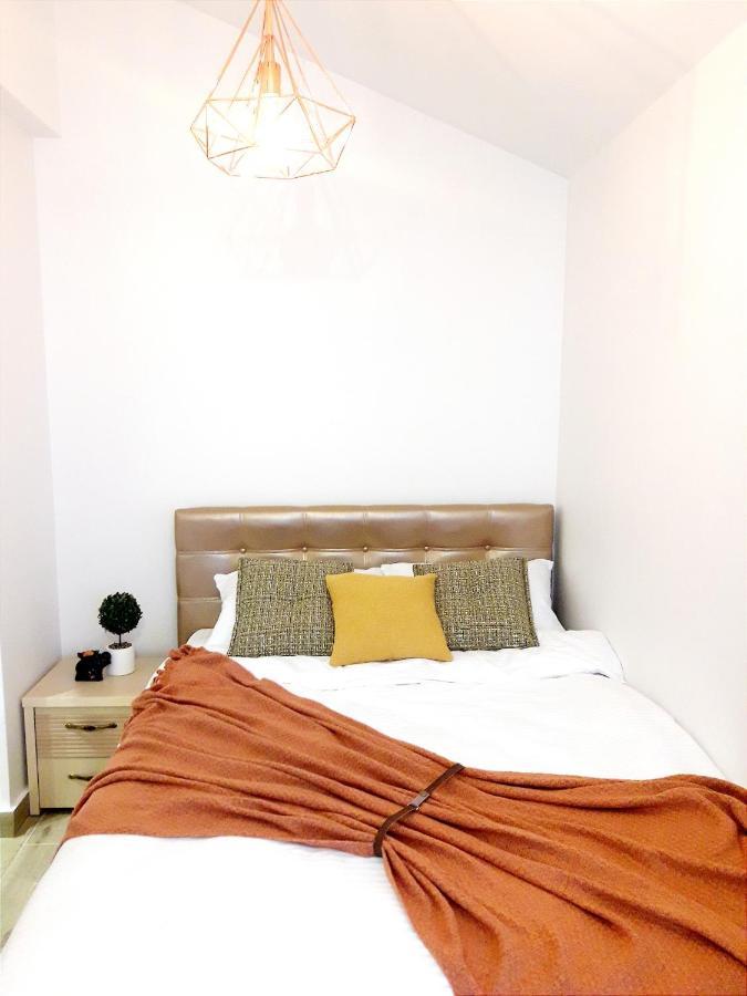 Light Apartment Center City Kischinau Exterior foto