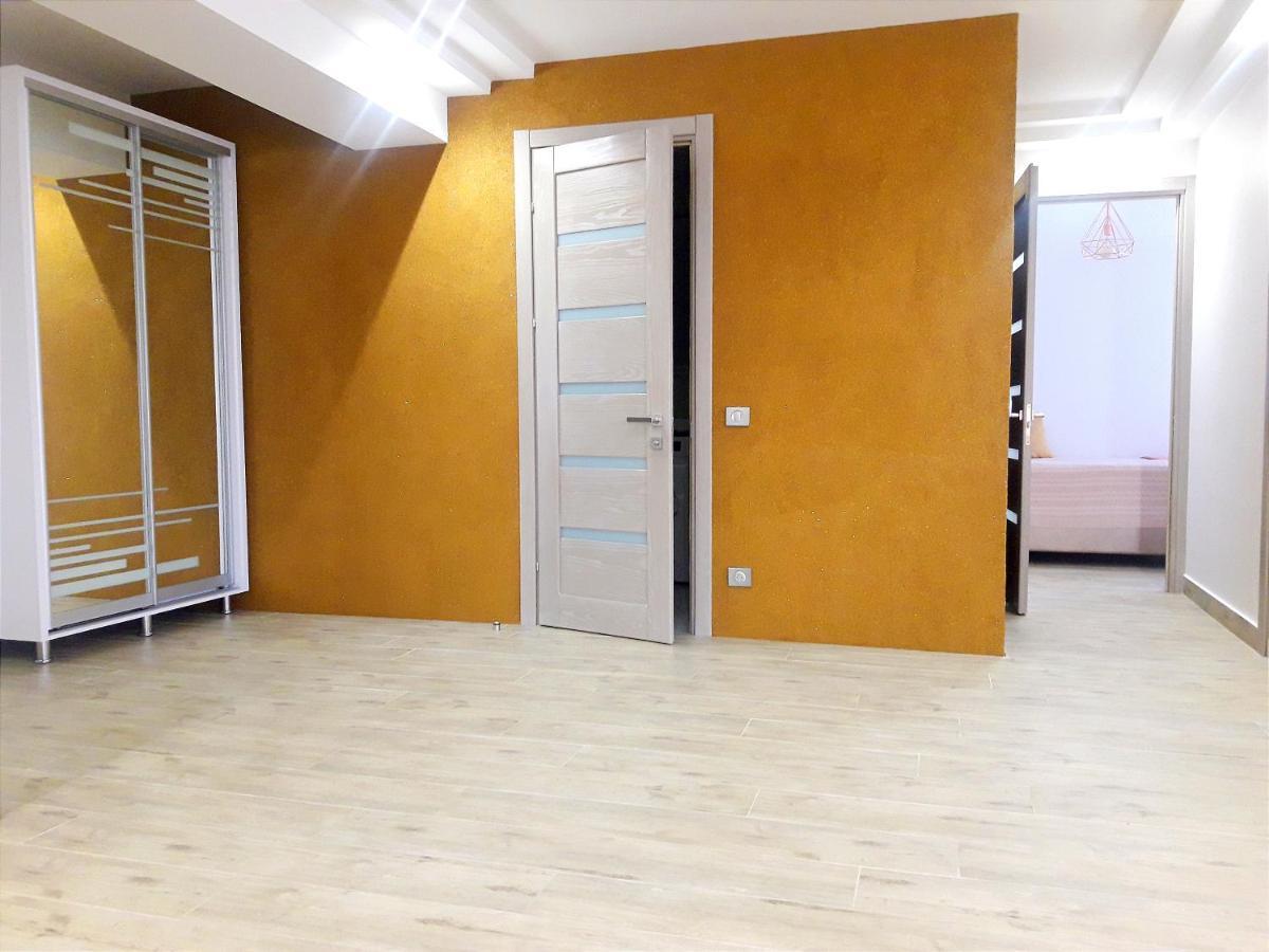 Light Apartment Center City Kischinau Exterior foto